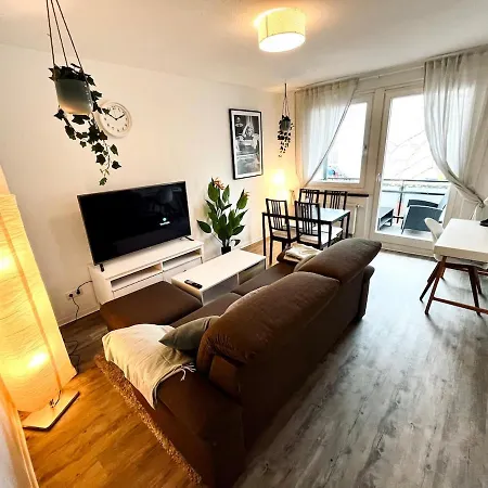 Apartment Staytime - Neutral Nest *