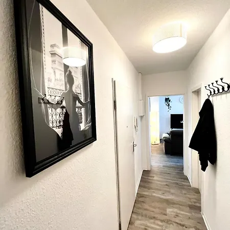Staytime - Neutral Nest Apartment Chemnitz